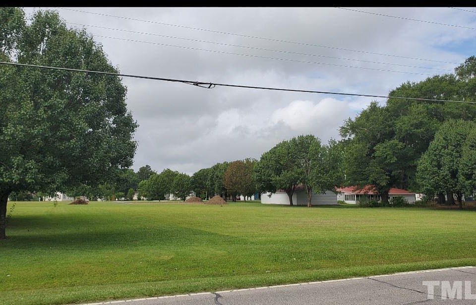 2nd image of Erwin Rd