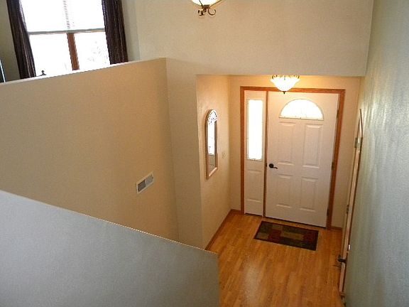 4th image of 503 Rivercove Ct
