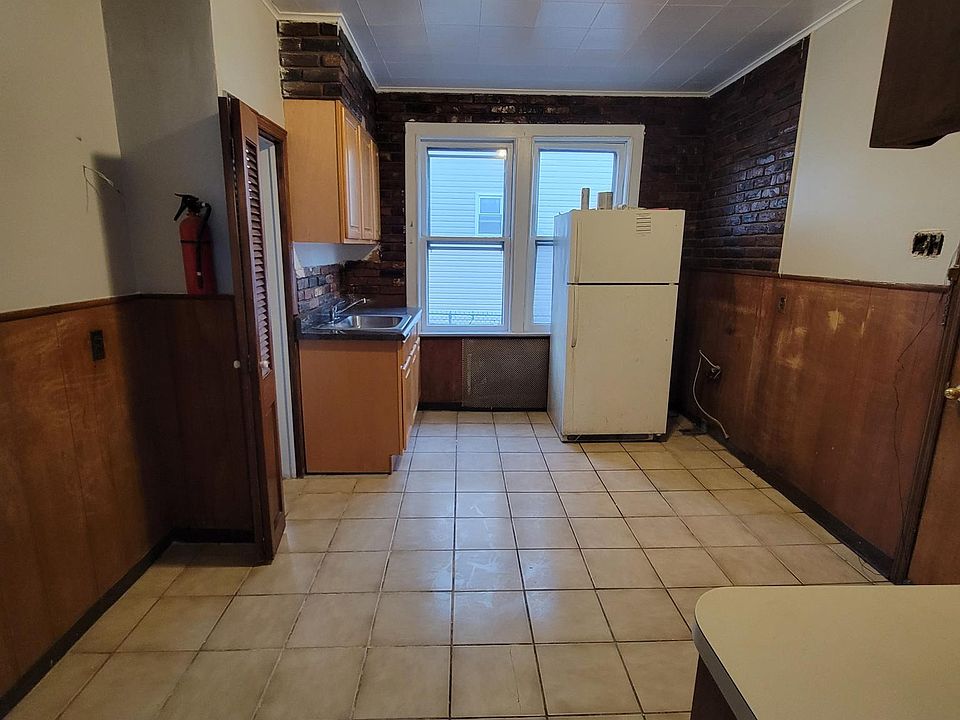 1st image of 68 W Tremont Ter #1L
