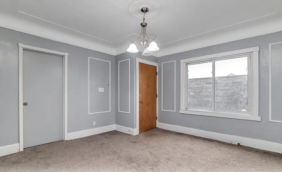 10002 Manor Street - 2 — Photo 2