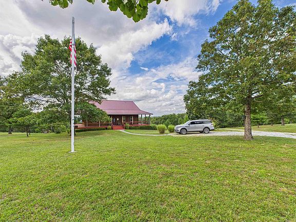 5th image of 9178 Deer Rd