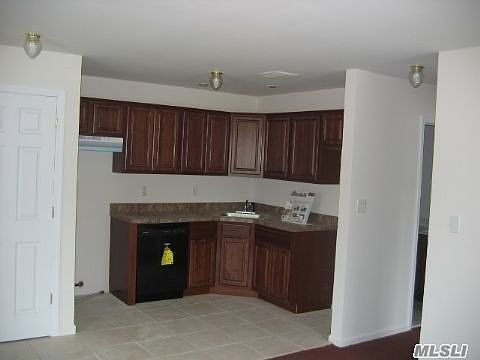 2nd image of 6207 Almeda Ave