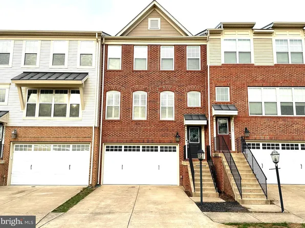 25349 Wakestone Park Ter, Chantilly, VA 20152