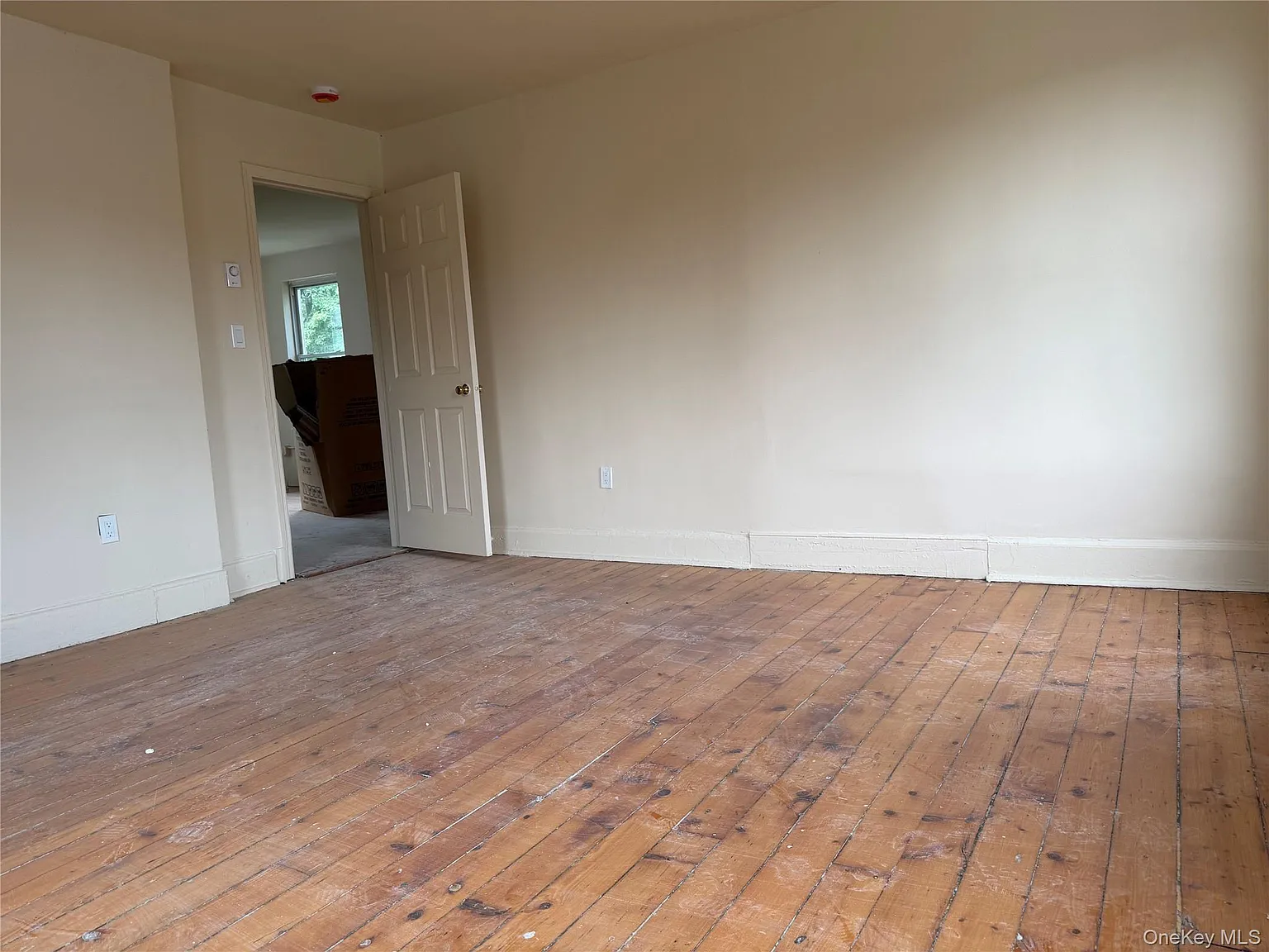2 bed, 1.0 bath, 950 sqft, $1,850 — Photo 4