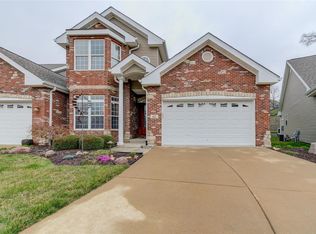 117 Woodland Place Ct, Saint Charles, MO 63303
