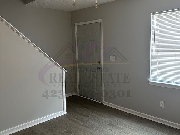 3rd image of 1700 37th St NE #2B-1BA