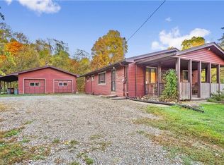 8 Crow St, Coal Center, PA 15423