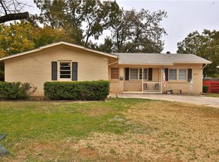 3174 Columbia Dr, Abilene, TX 79605