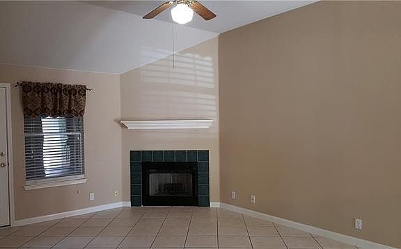 2nd image of 102 Willow Dr