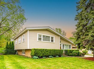 2145 Spruce Ave, Des Plaines, IL 60018