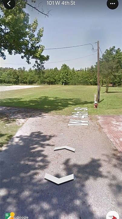 2nd image of W 4th St
