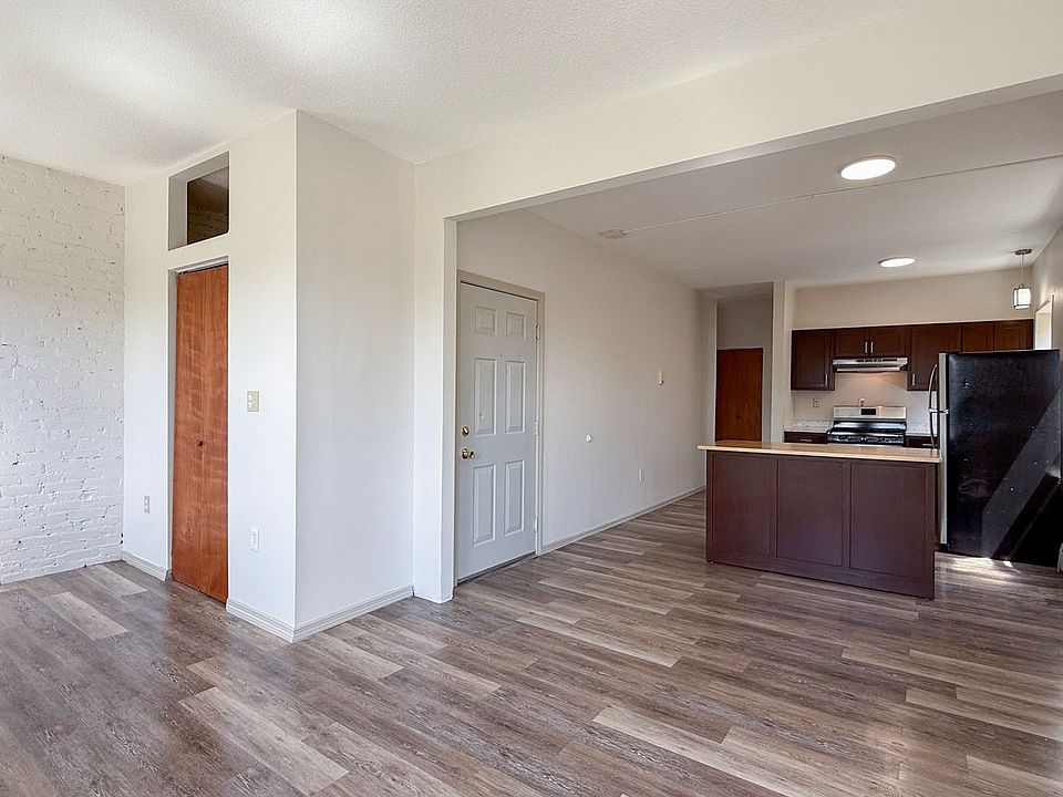 1st image of 296 Park St APT 3E