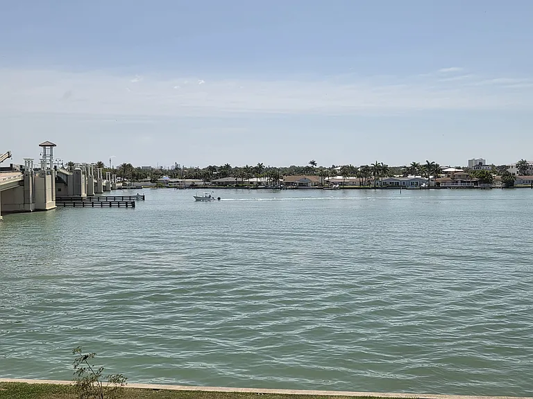 500 Treasure Island Cswy #307 — Photo 20