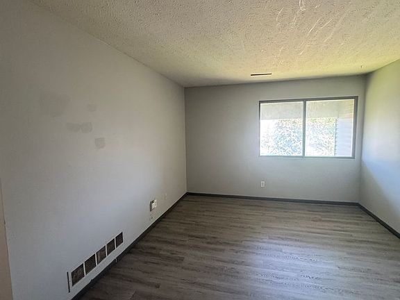 5th image of 7106 Hillandale Rd APT 11
