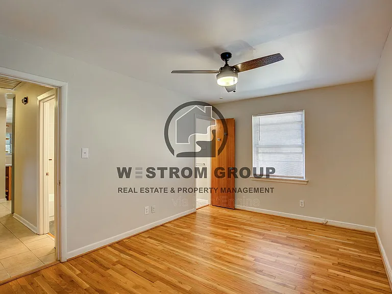 3905 Sanguinet St — Photo 20