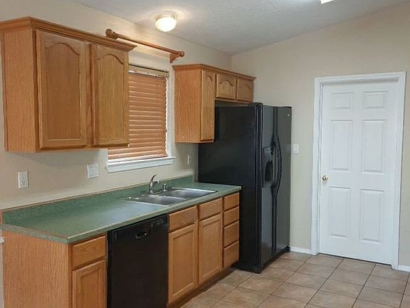 4th image of 6315 Tauton Pl NW