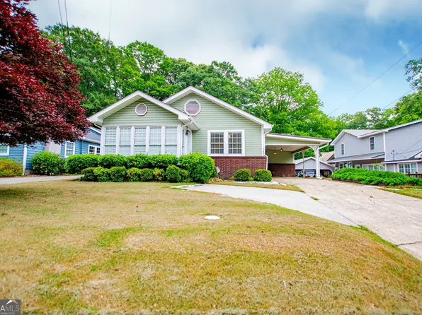 142 Oak Ave, Carrollton, GA 30117