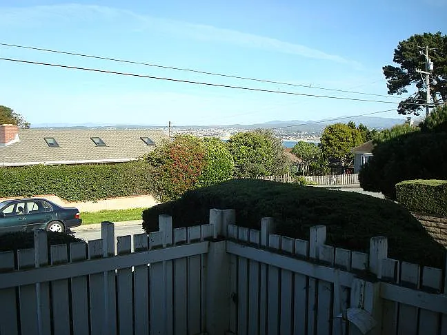 301 Belden St #2 — Photo 1