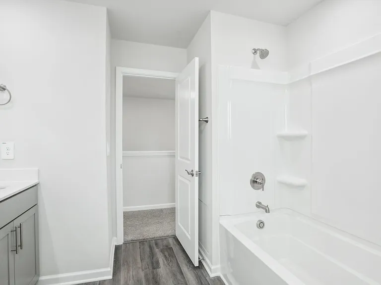 290 White Birch Ln — Photo 11