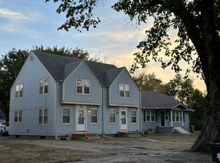 407 W 19th Ave, Hutchinson, KS 67502