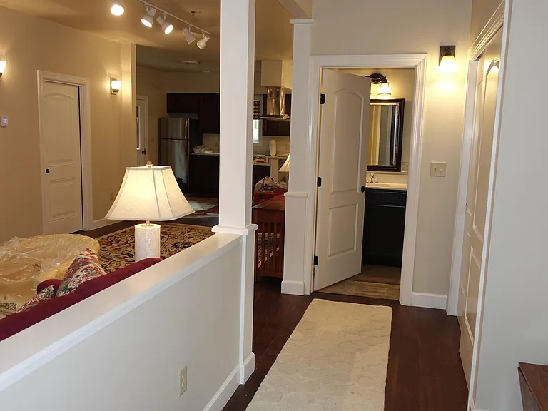 406 Stewart Ave #1 — Photo 3