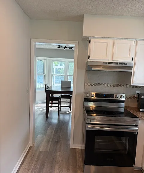 142 Hamilton Dr — Photo 24