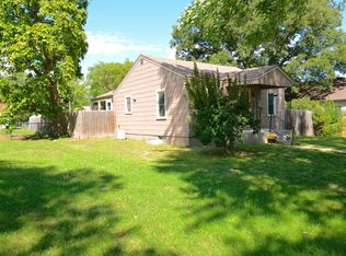 313 E 3rd St, Alma, KS 66401