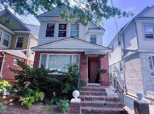 8614 98th St, Woodhaven, NY 11421
