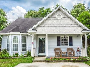 2018 Mission Oaks St, Kannapolis, NC 28083