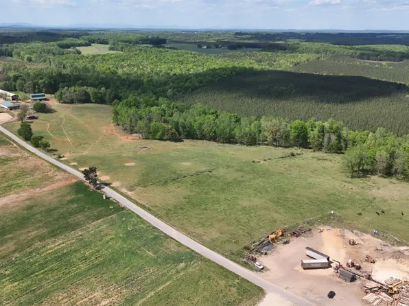 8 Whites Chapel Rd Lot 8, Phenix, VA 23959