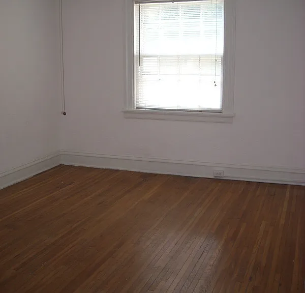 4213 Grove Ave — Photo 3