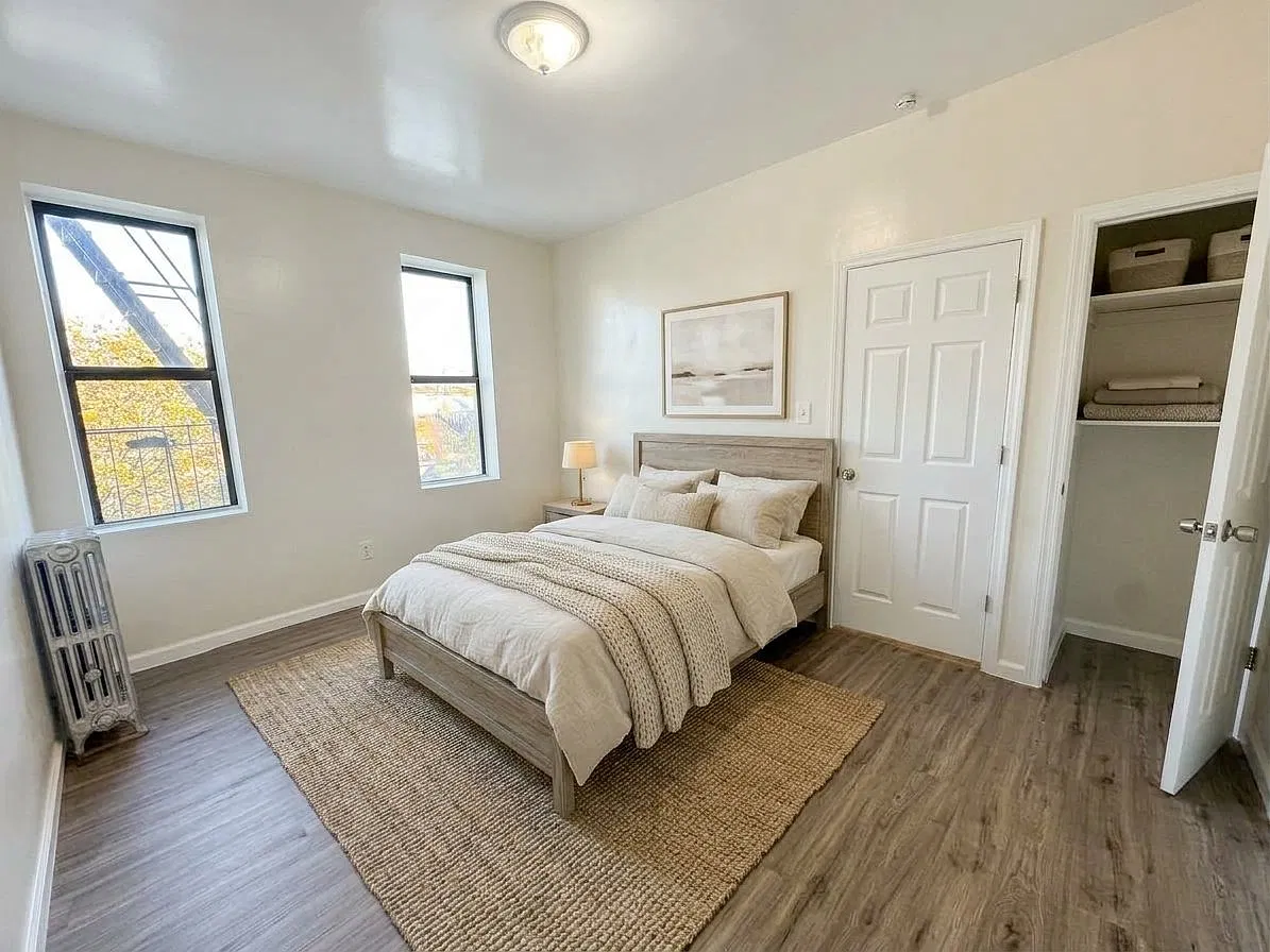 630 Dahill Road — Photo 2