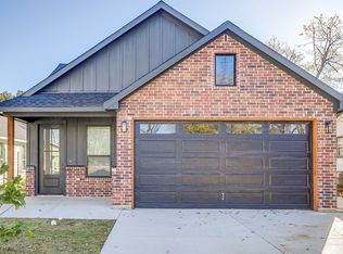 4944 Dunbar St, Fort Worth, TX 76105