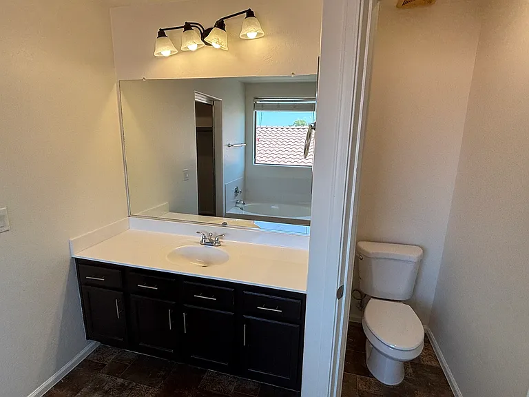 624 W Mesquite Tree Ln — Photo 14