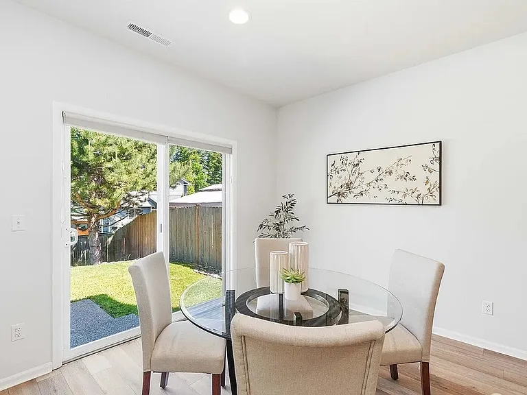 24064 SE 262nd St — Photo 10