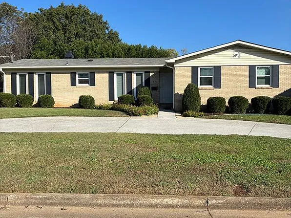 1813 Nixon Ave NE, Huntsville, AL 35811