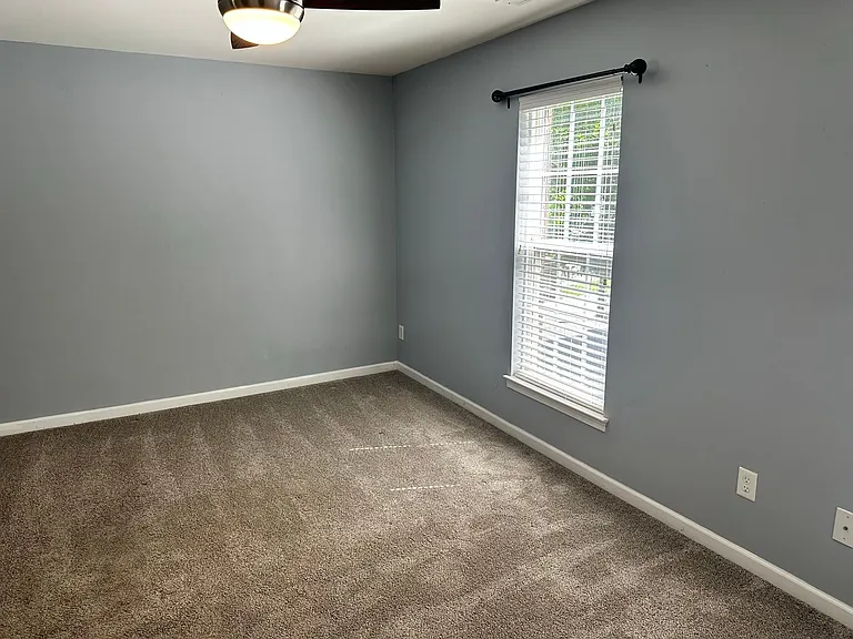 234 W Bland St — Photo 14