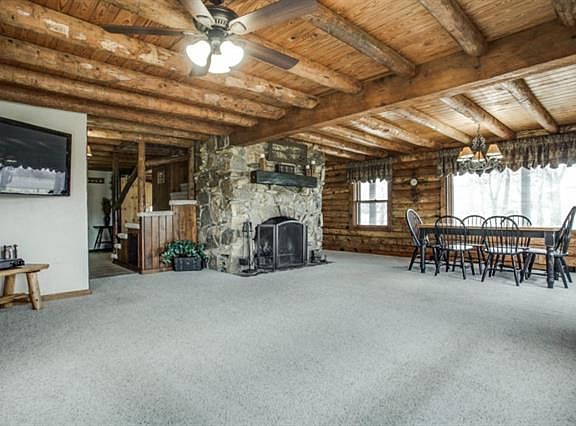 3rd image of 1070 County Road 3318