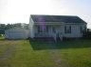 520 Cricket Ridge Rd, Mount Olive, NC 28365