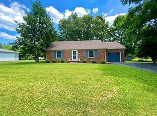1596 Flintwood Ave, Cookeville, TN 38506