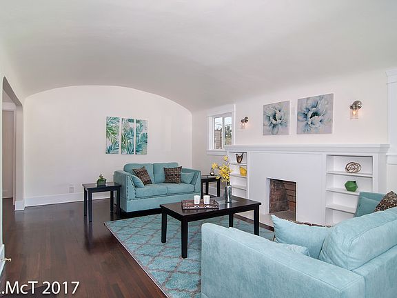 3rd image of 3020 Bancroft St