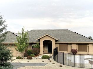 15155 Mountain Shadows Dr, Redding, CA 96001