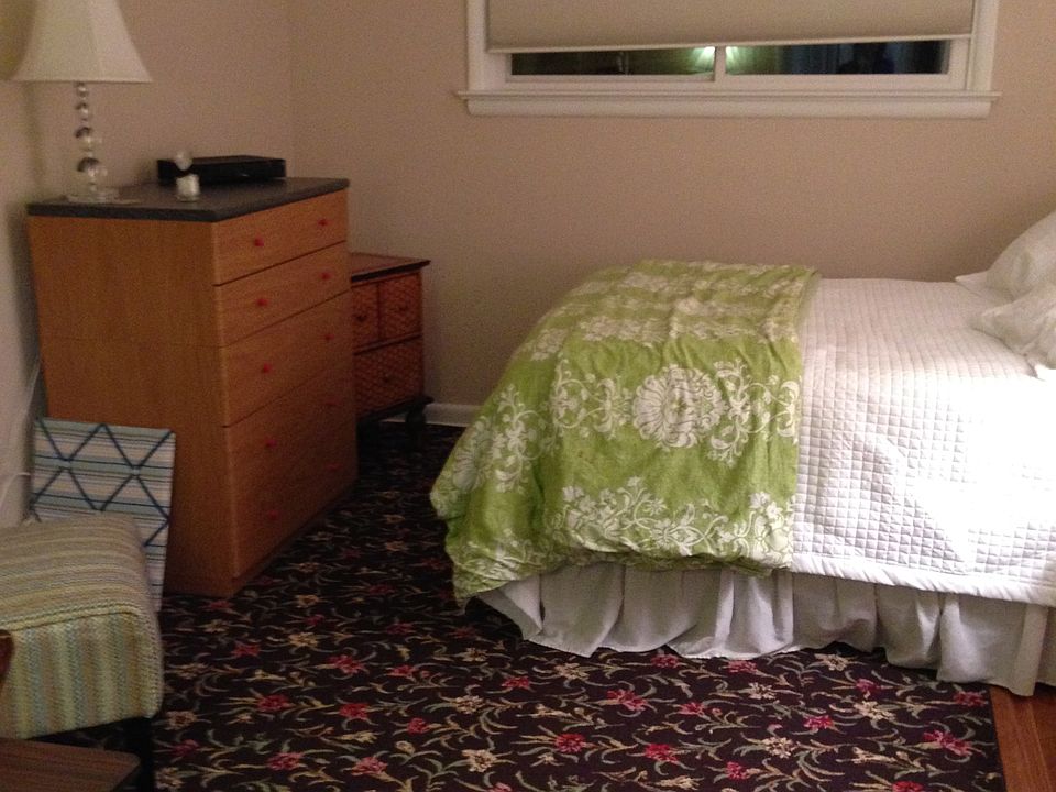2nd image of 1216 Greentree Ln