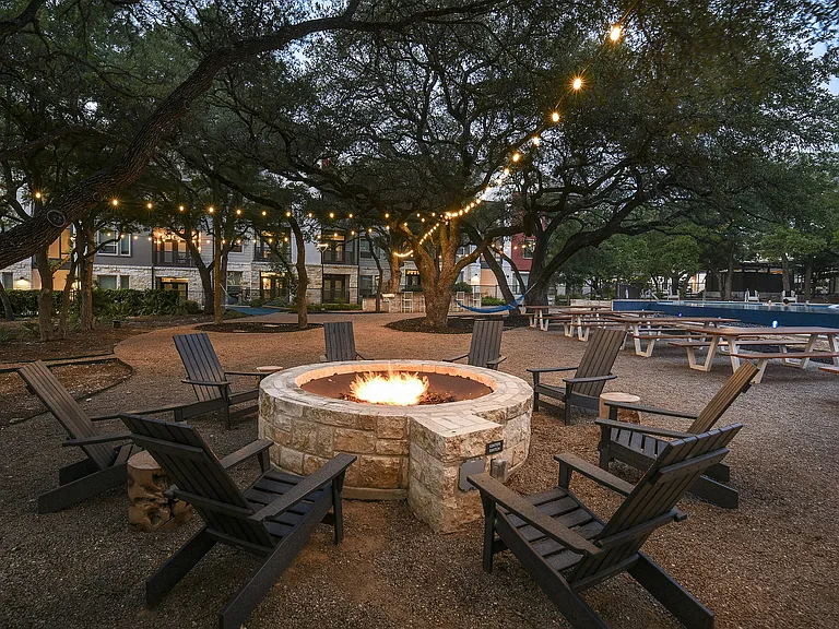 Park at Estancia — Photo 13