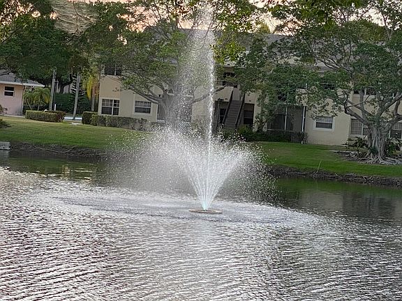 5th image of 621 Cypress Lake Blvd #A16