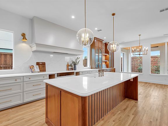 5th image of 3304 Ferguson Rd