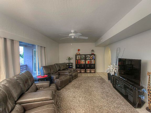 5th image of 2826 E Hillery Dr