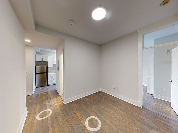 4th image of 82 Park Dr #25B