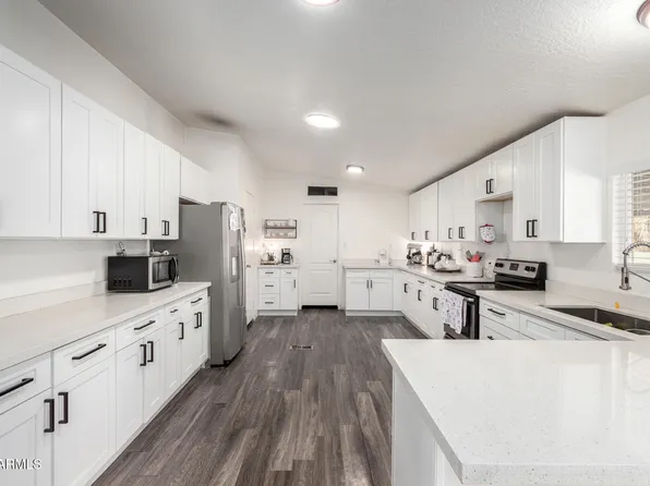 8601 N 103RD Avenue #166, Peoria, AZ 85345