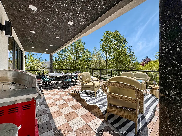 19 Zavarella Ct — Photo 21